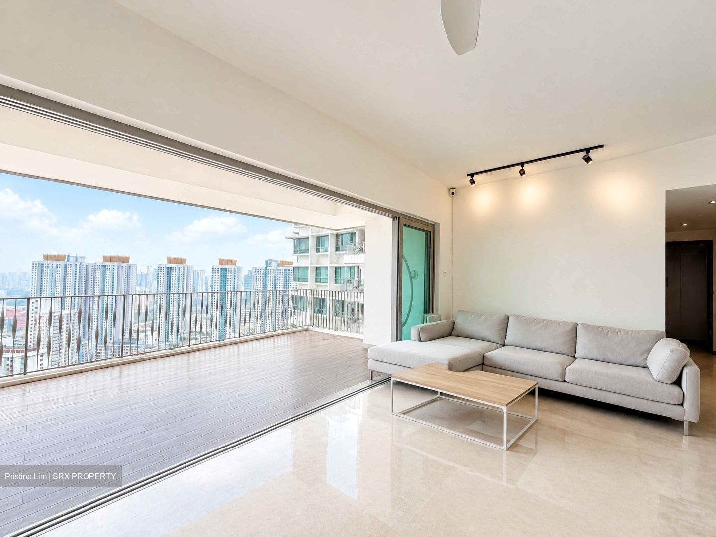 Trevista (D12), Condominium #635114581